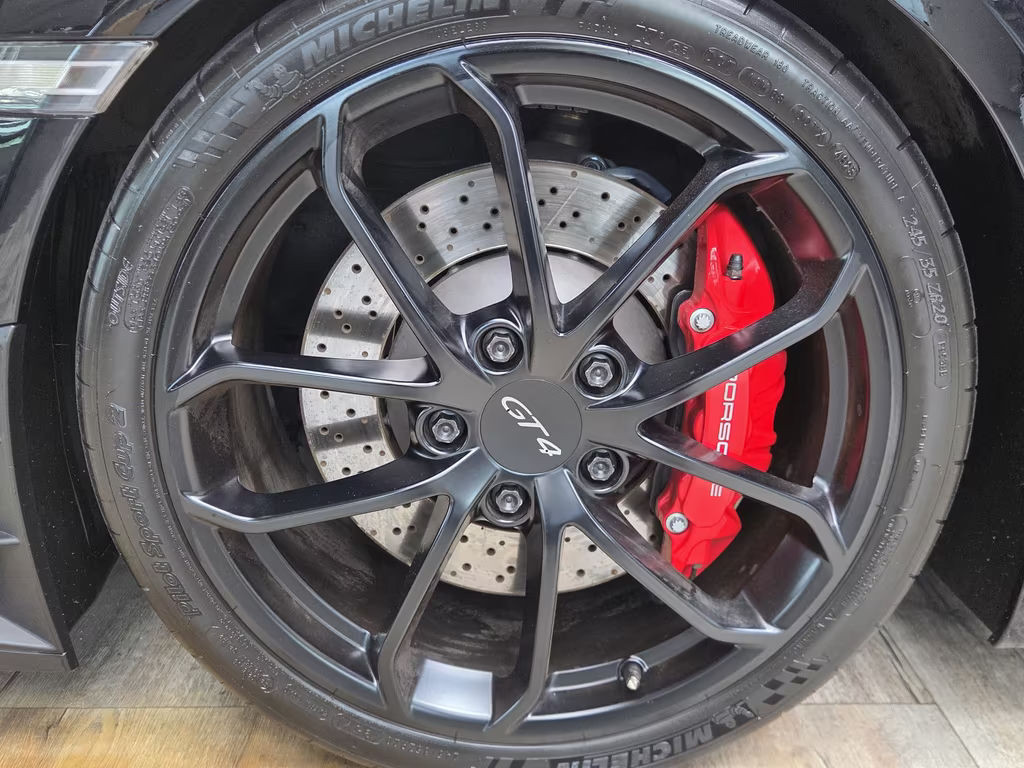 Porsche Cayman