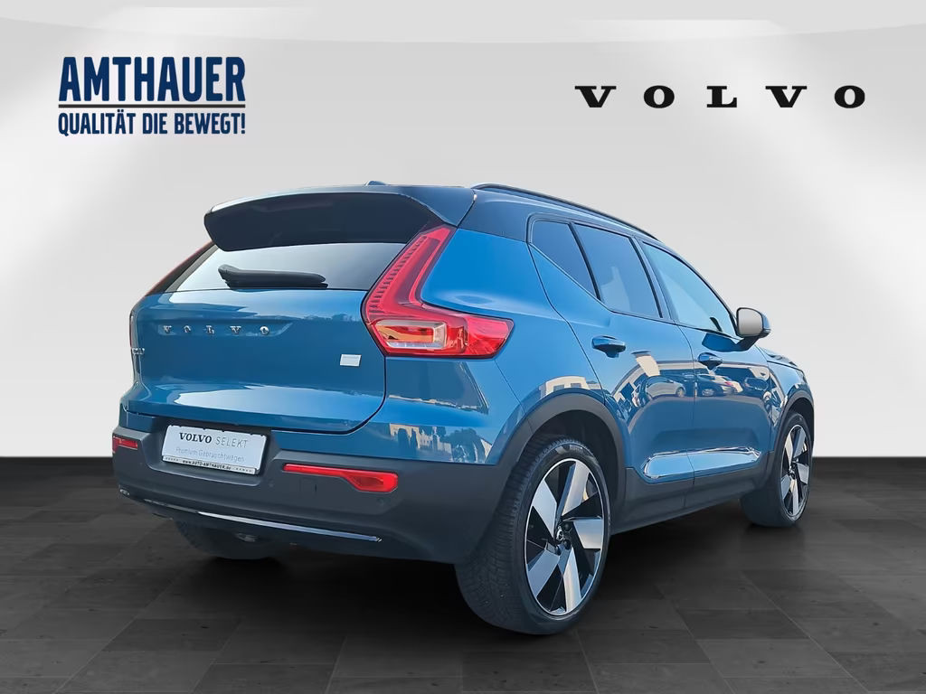 Volvo EX40