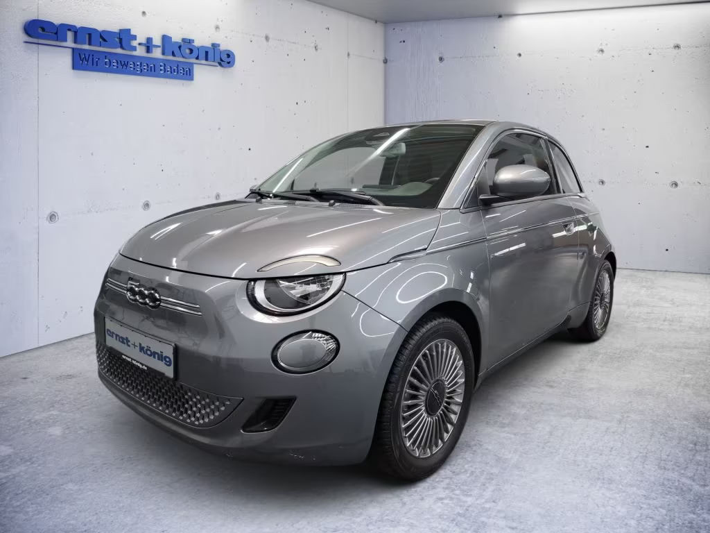 Fiat 500e 42kWh Style DAB+ APPLE CARPLAY ALU Temp.