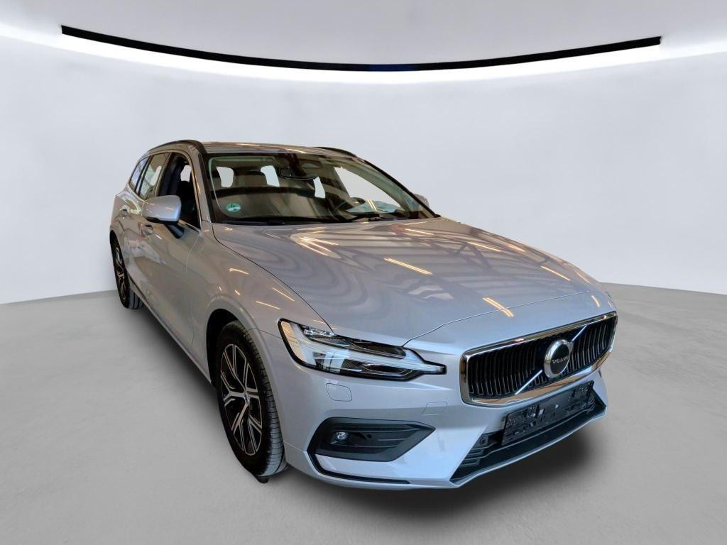 Volvo V60 Core