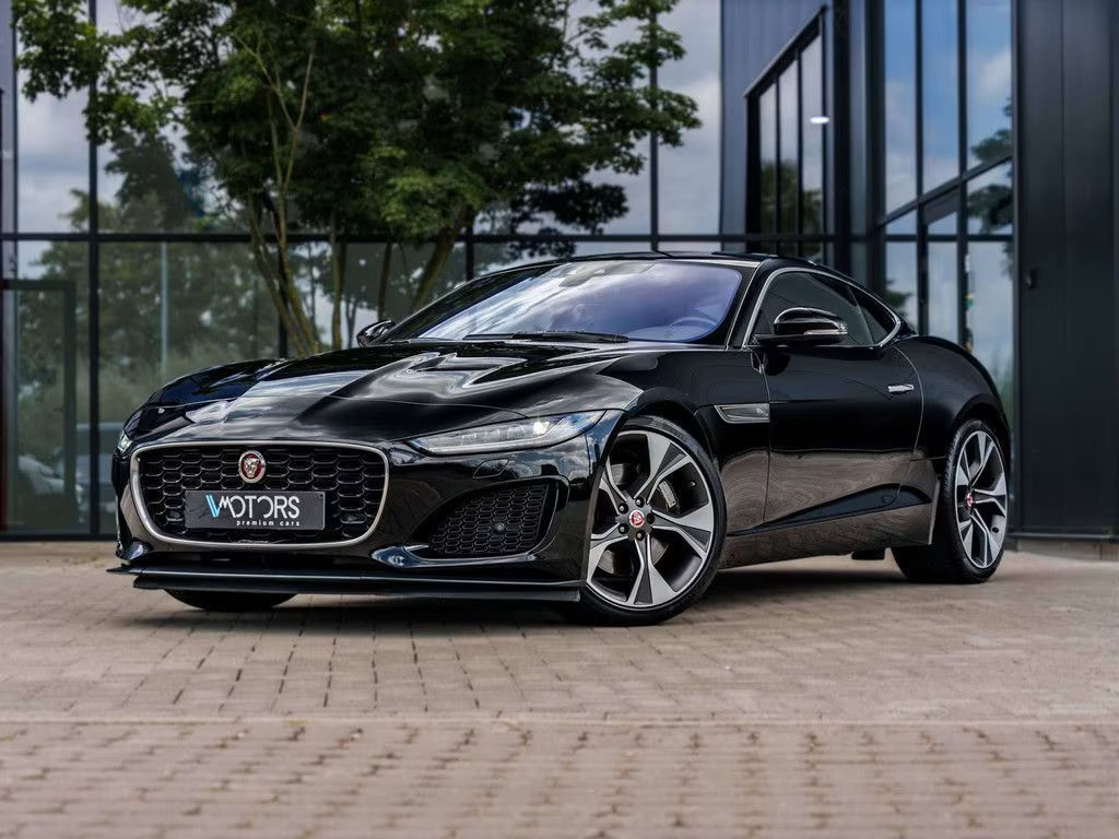 Jaguar F-Type P300 Coupe 2.0