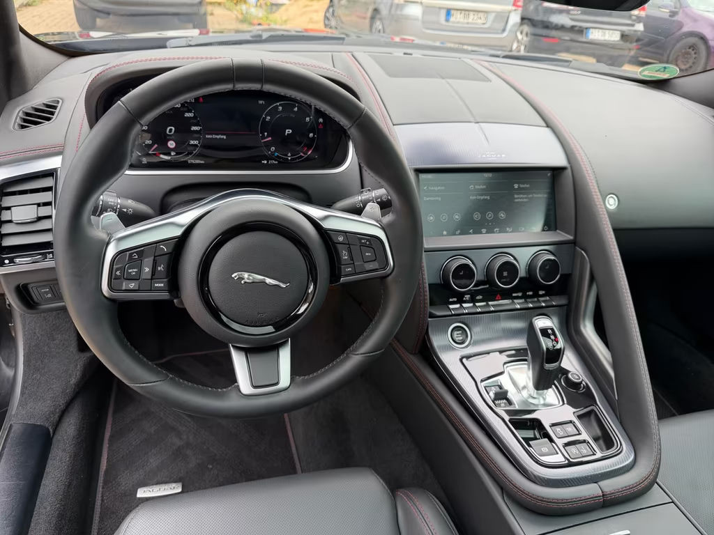 Jaguar F-Type