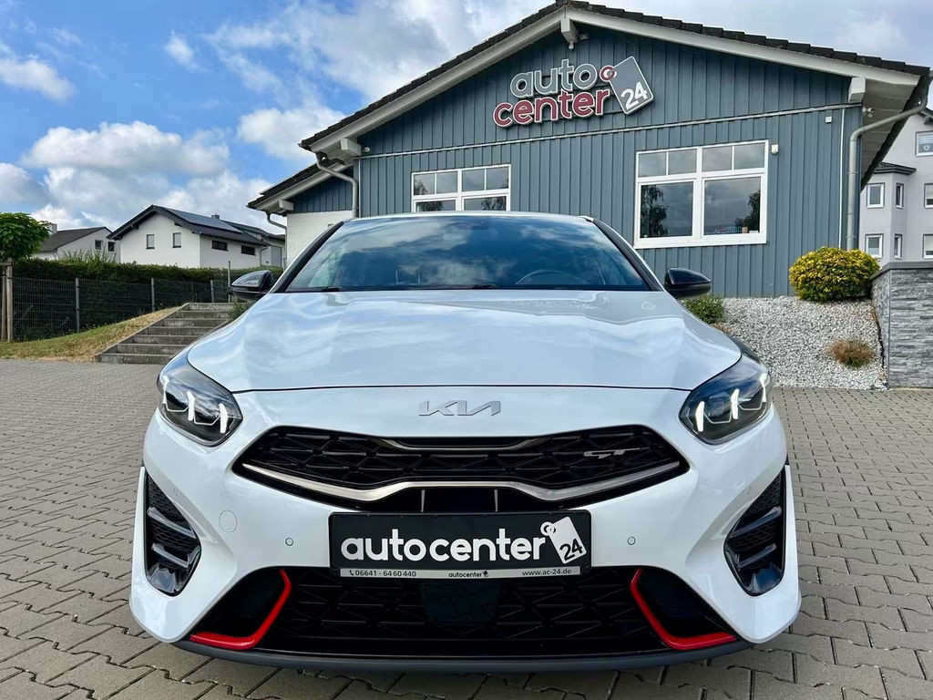 Kia ProCeed