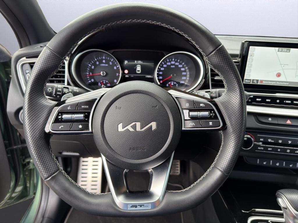 Kia ProCeed