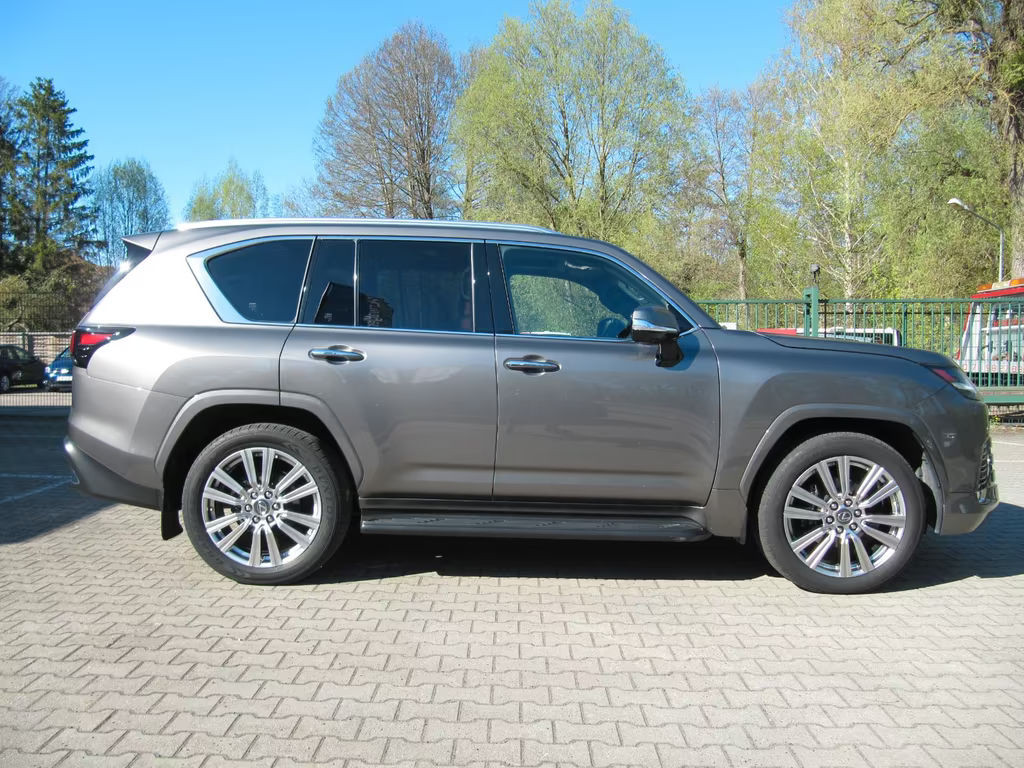 Lexus LX-Serie