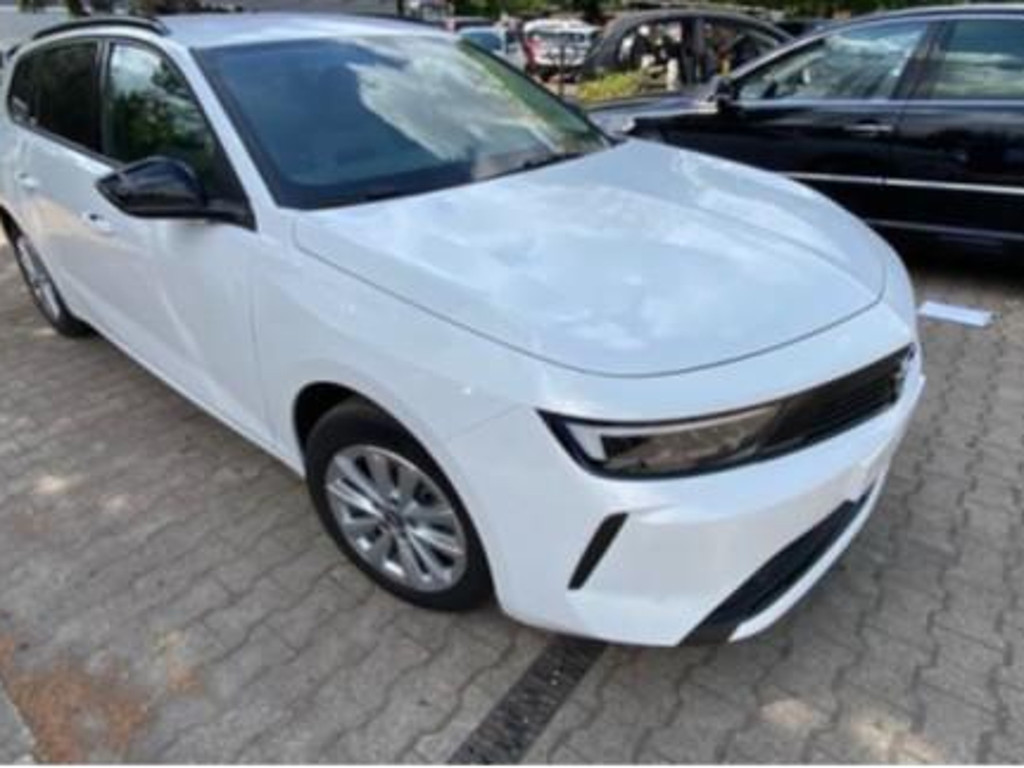 Opel Astra Sports Tourer Edition