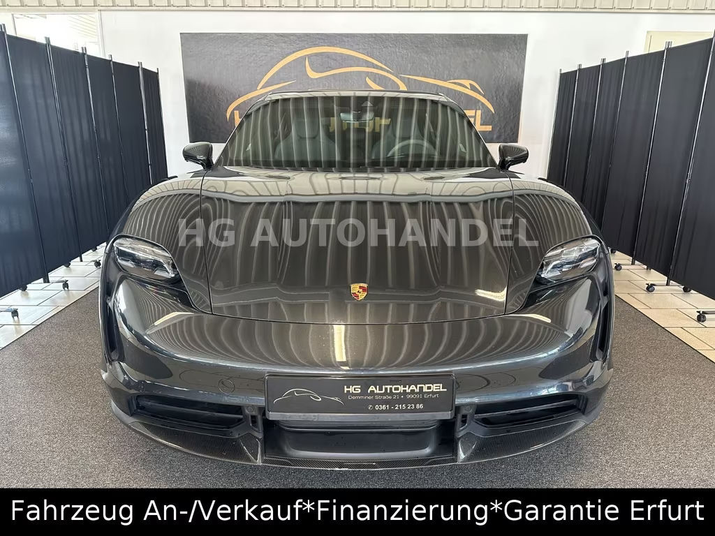 Porsche Taycan