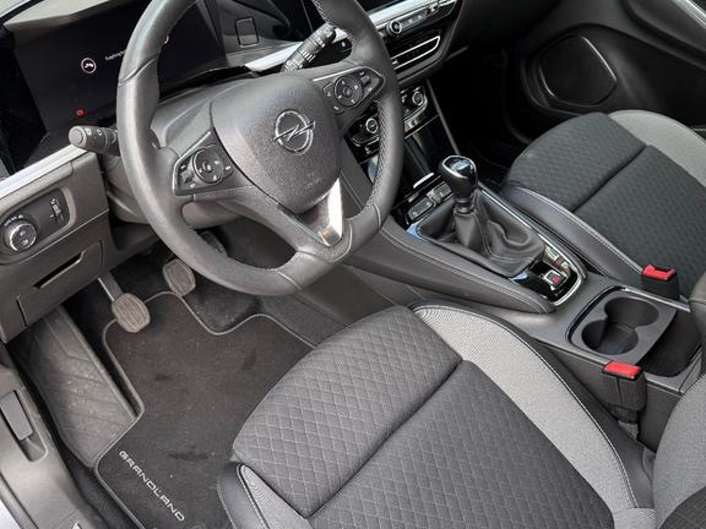 Opel Grandland