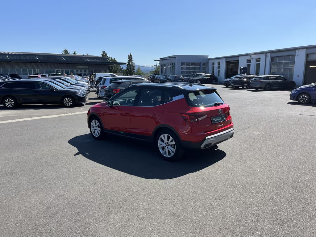 Seat Arona
