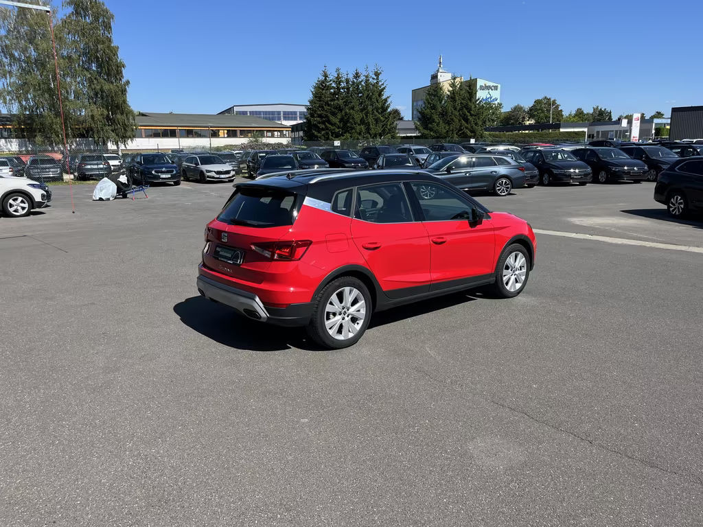 Seat Arona