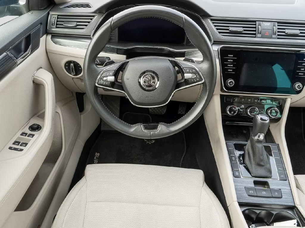 Skoda Superb