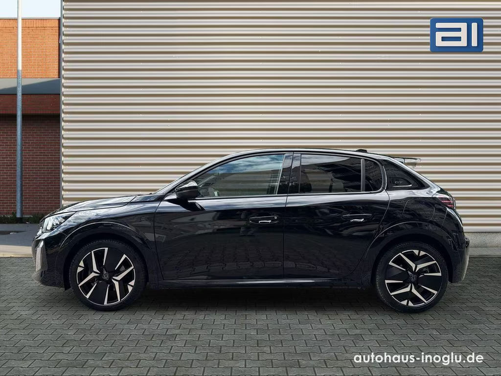 Peugeot e-208