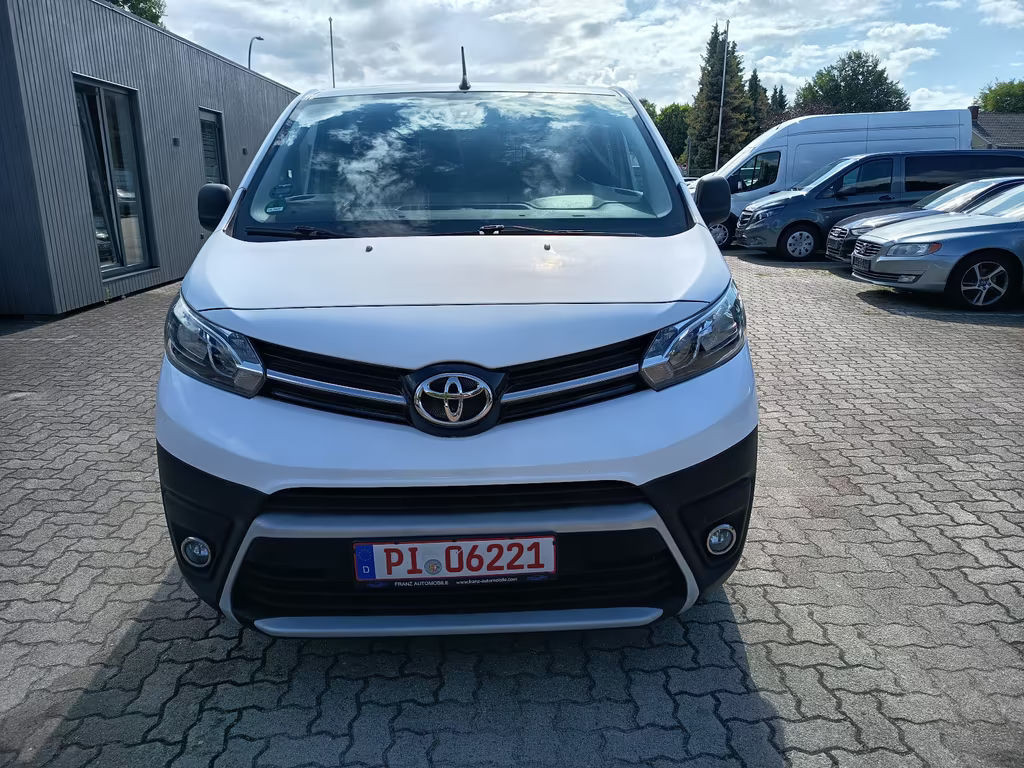 Toyota Proace (Verso)