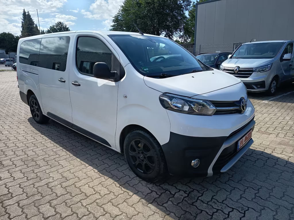 Toyota Proace (Verso)