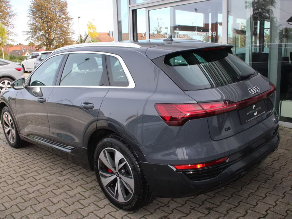 Audi Q8 e-tron