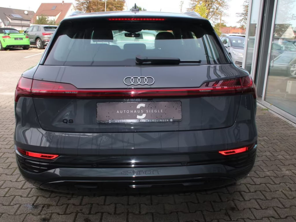 Audi Q8 e-tron