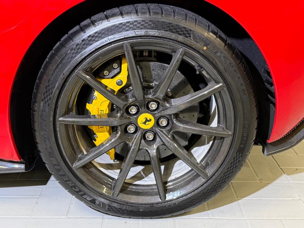 Ferrari 296