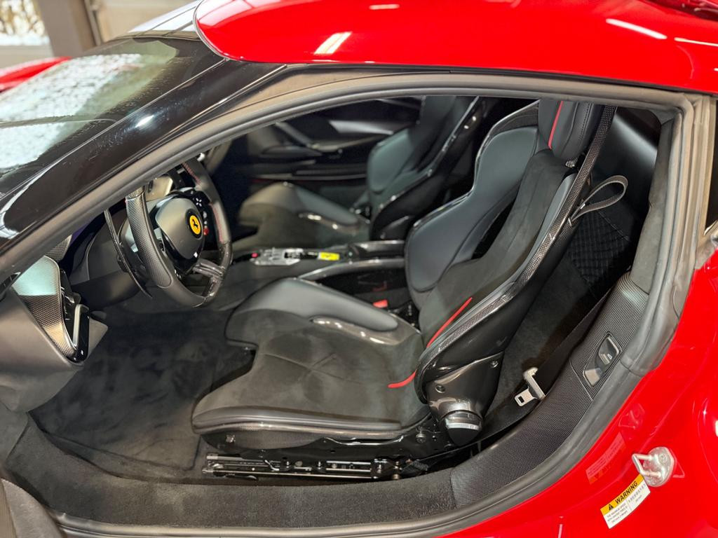 Ferrari 296