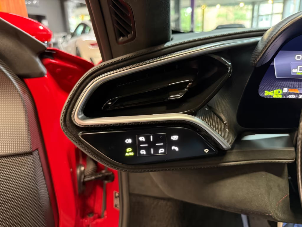 Ferrari 296