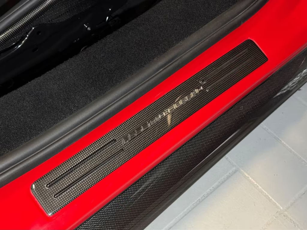 Ferrari 296