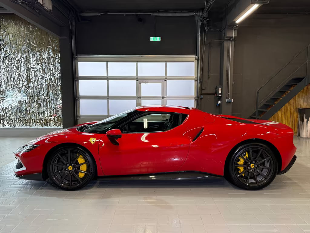 Ferrari 296
