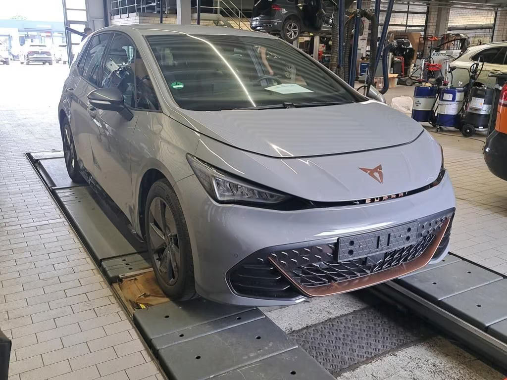 Cupra Born