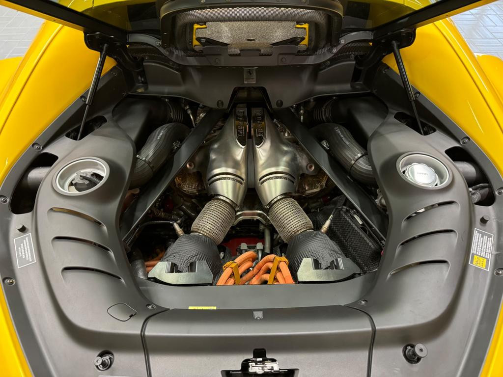 Ferrari 296