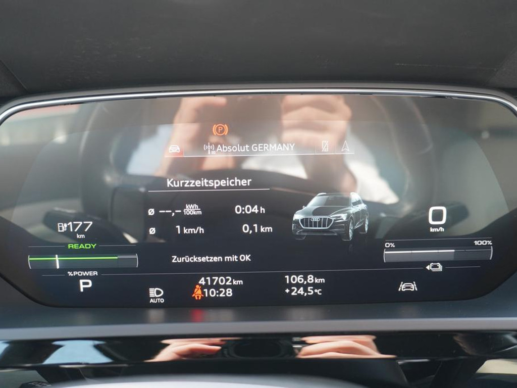 Audi e-tron
