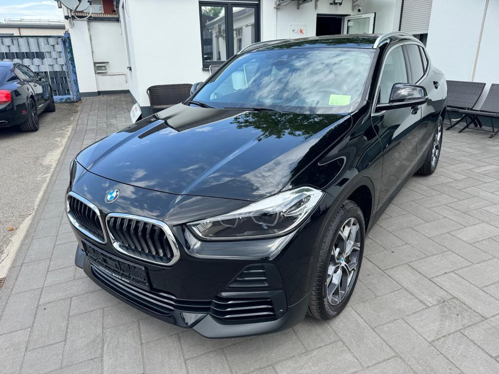 BMW X2 sDrive Advantage pakket Sedan