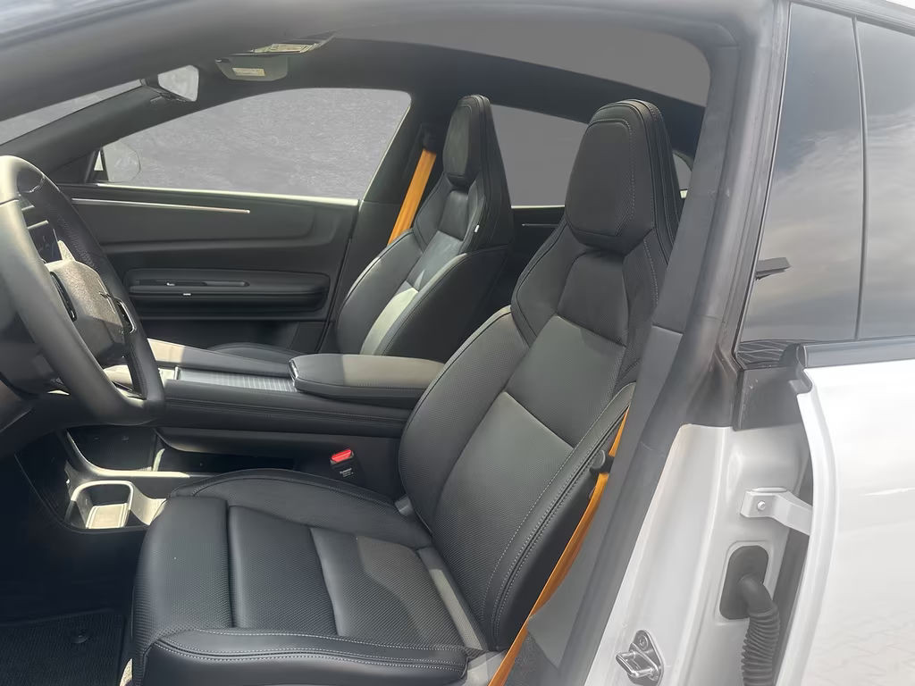 Polestar 4