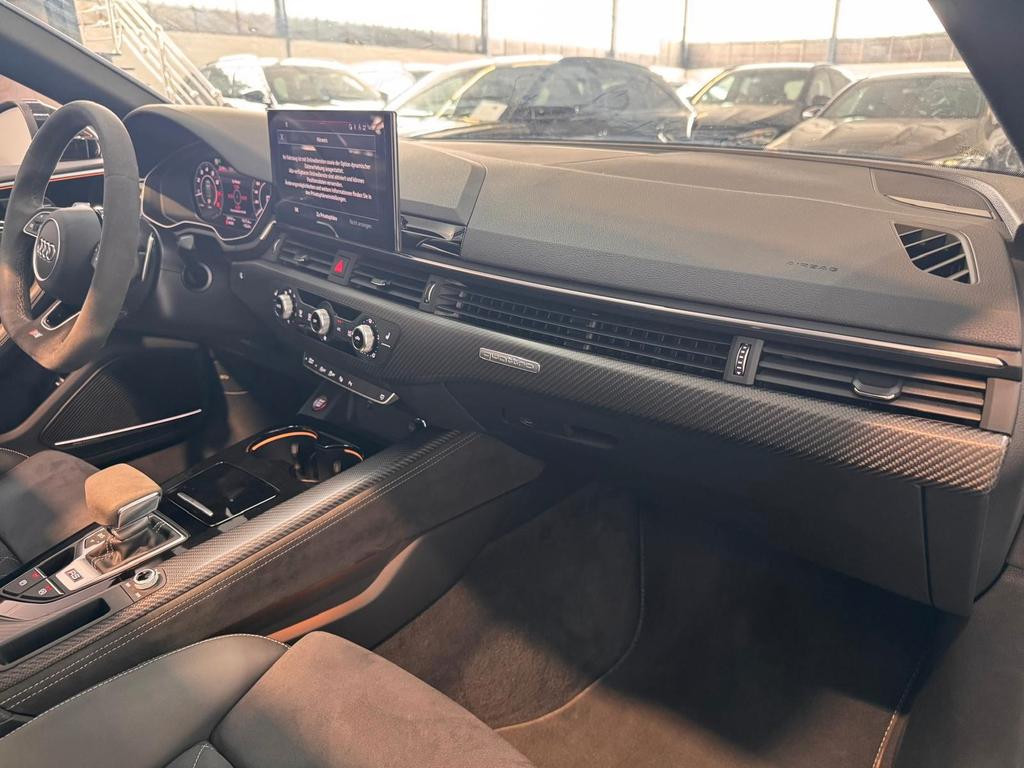 Audi RS5