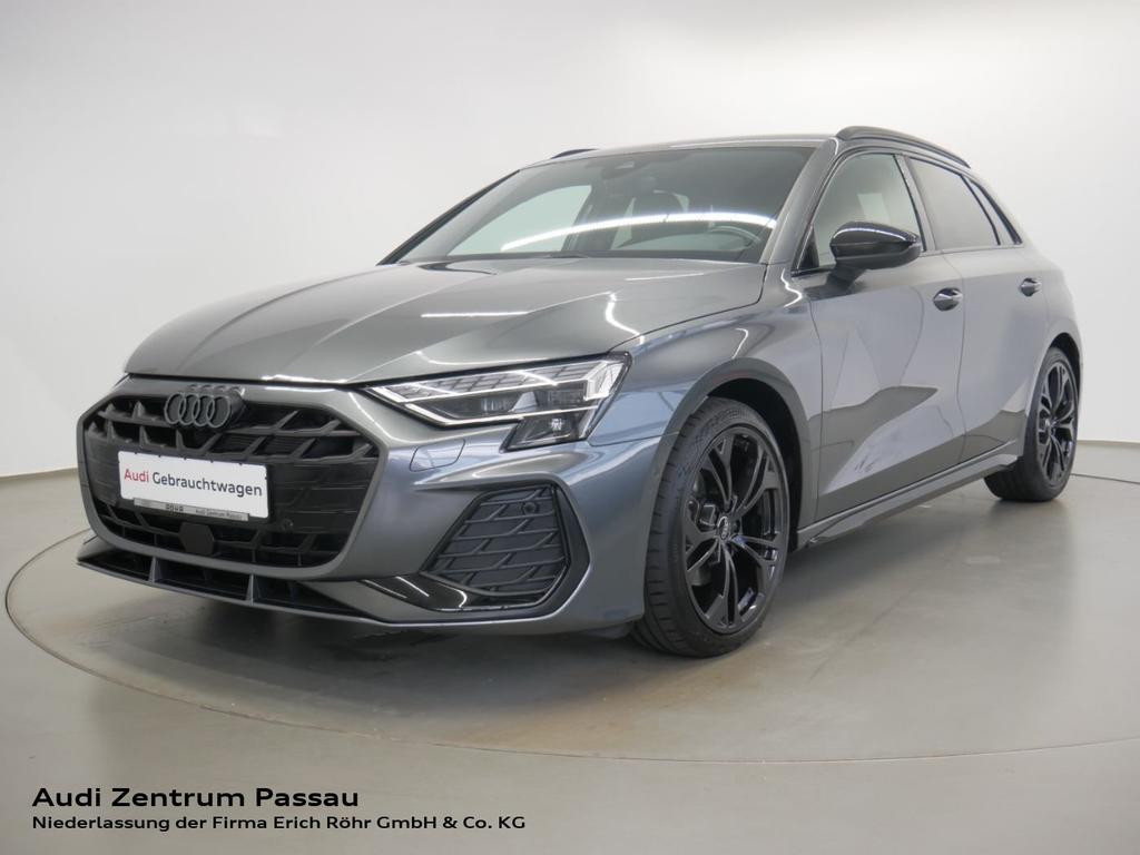 Audi A3 Sportback Sedan S-Line 35 TFSI