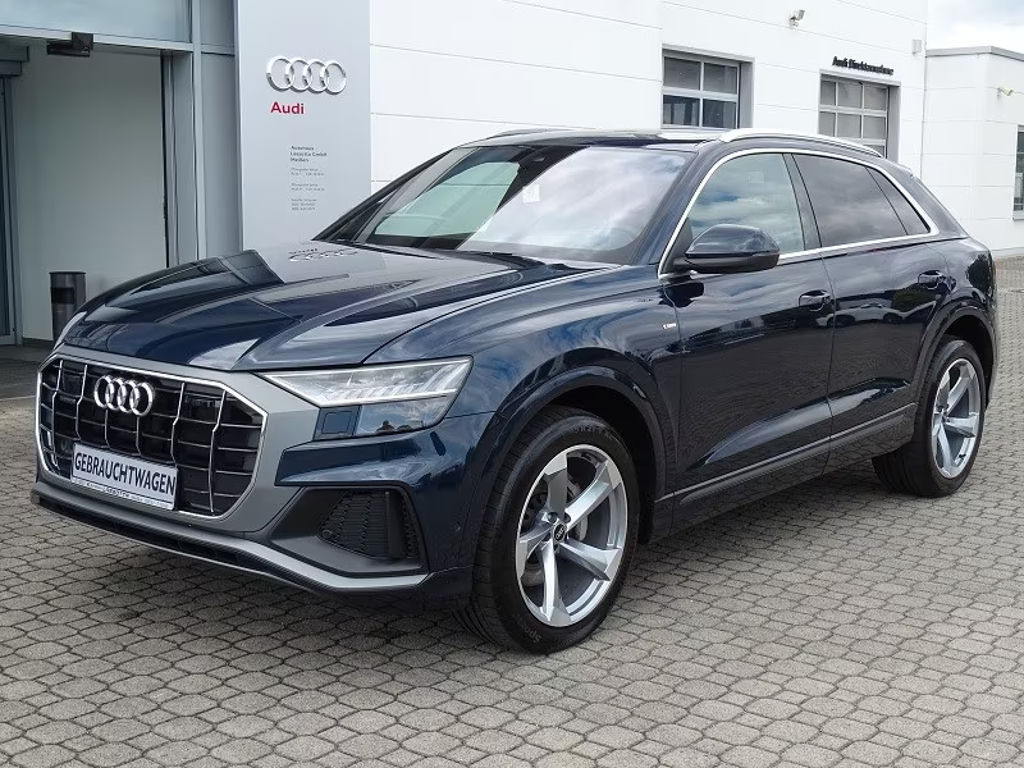Audi Q8