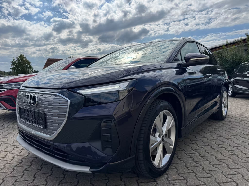 Audi Q4 e-tron Advanced AHK ACC Kamera SHZ Nav 82kWh