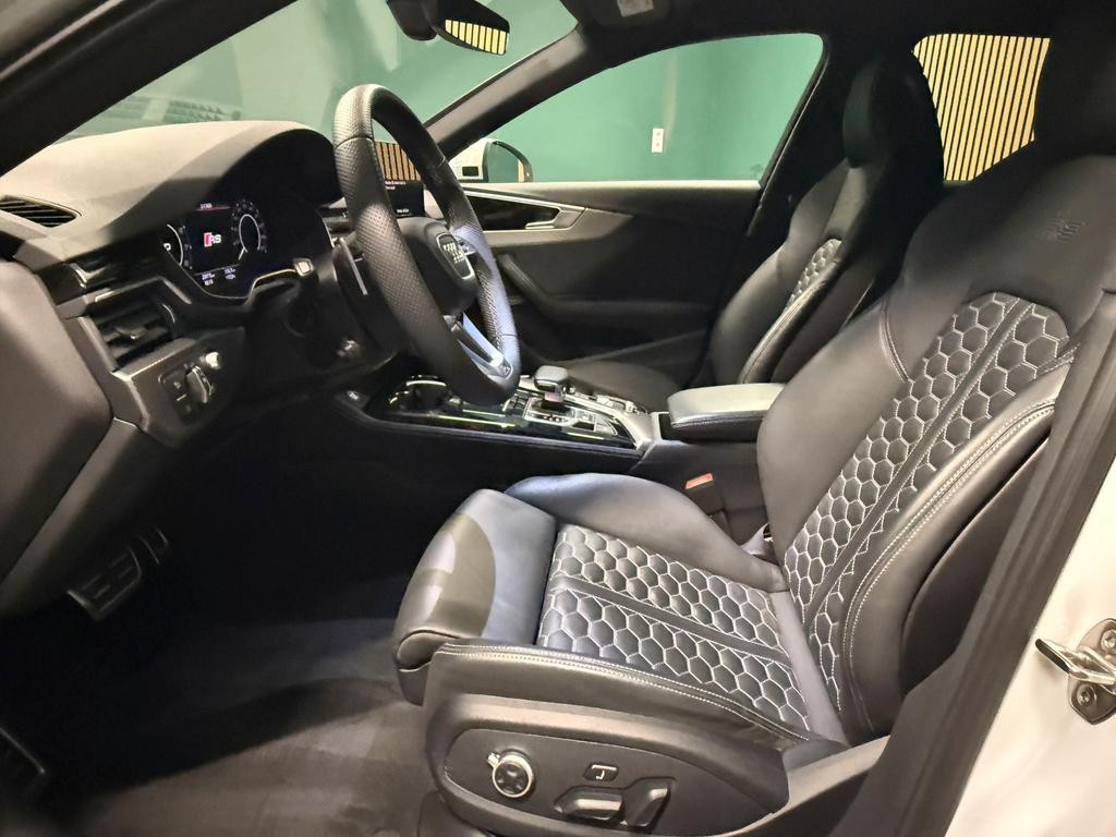 Audi RS4