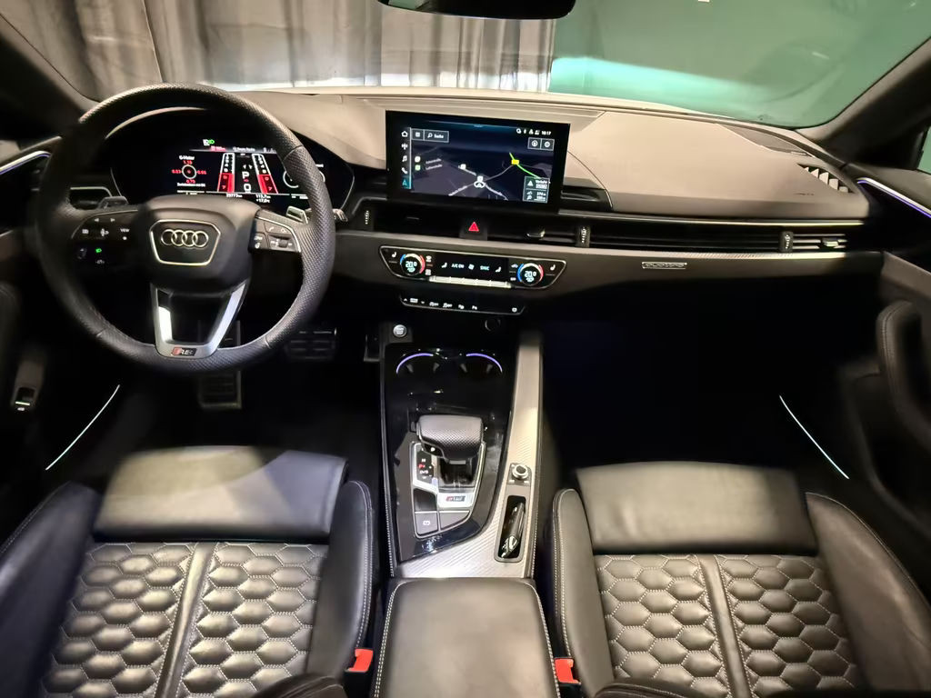 Audi RS4