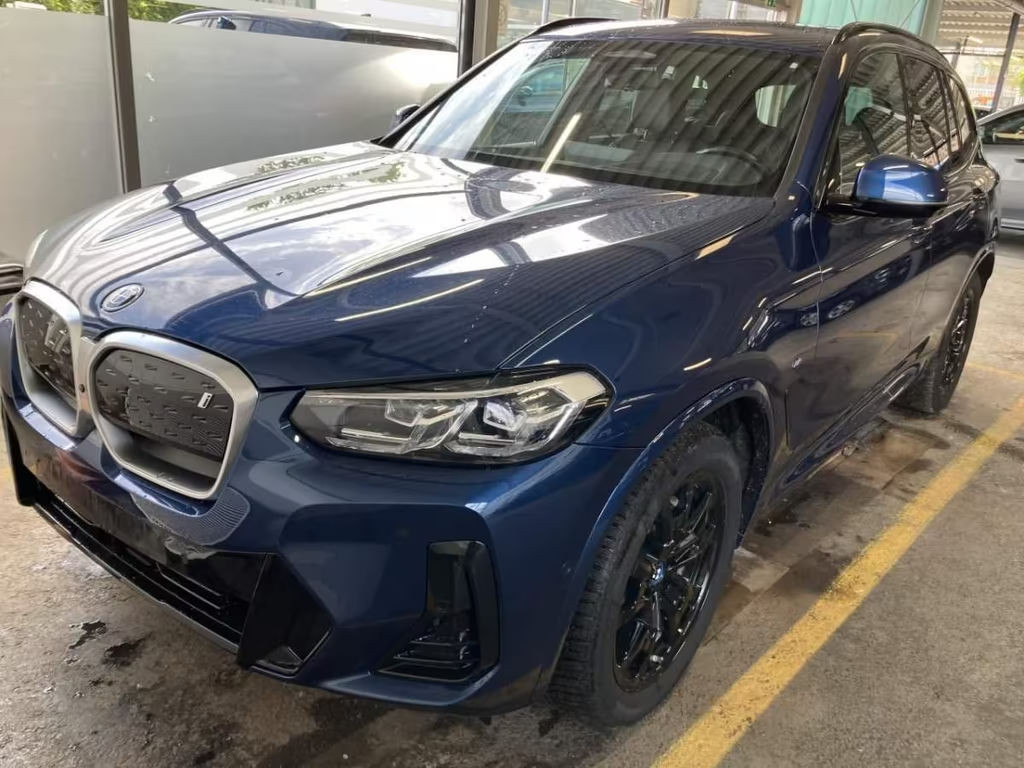 BMW iX3 Impressive iX3