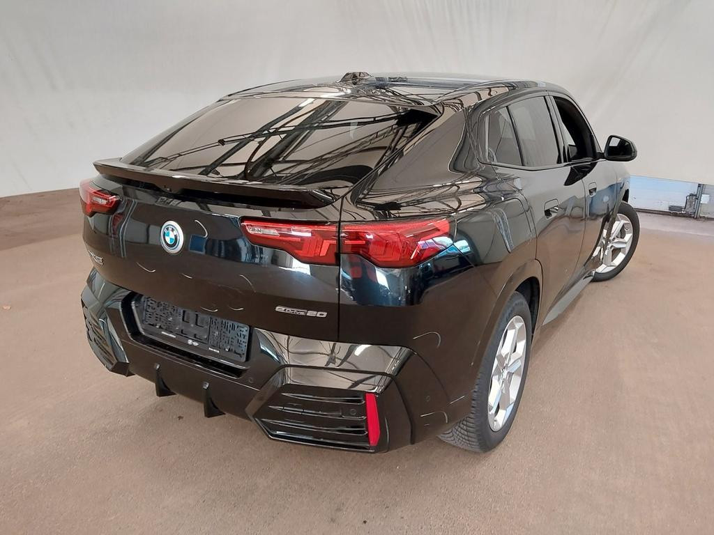 BMW iX2