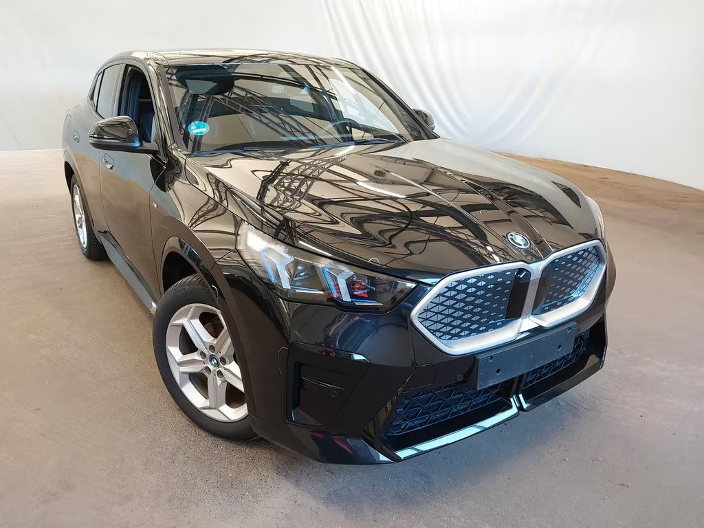 BMW iX2