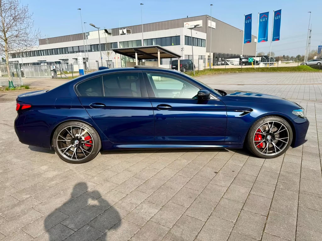 BMW M5