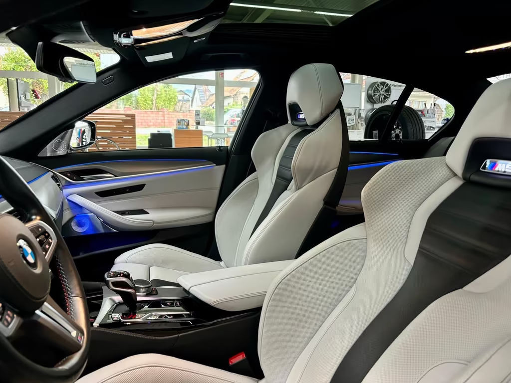 BMW M5