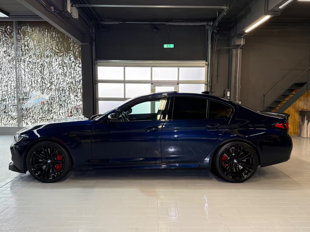 BMW M5