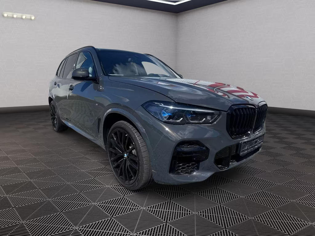 BMW X5 Individual M50i