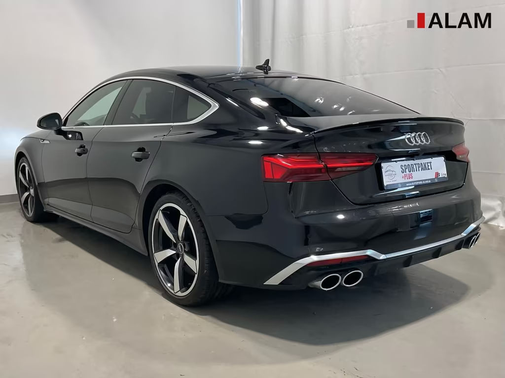 Audi S5