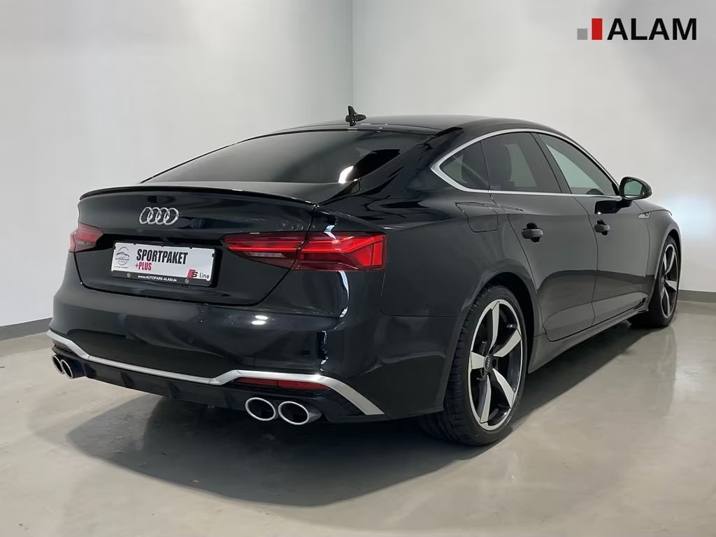 Audi S5