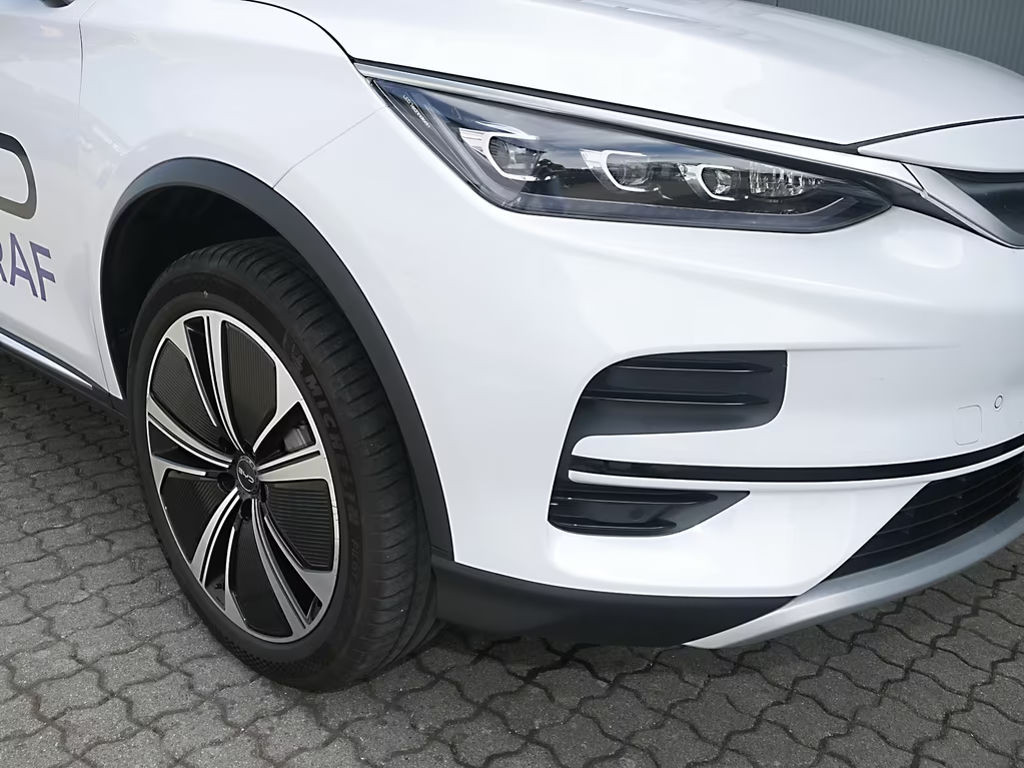 BYD Tang