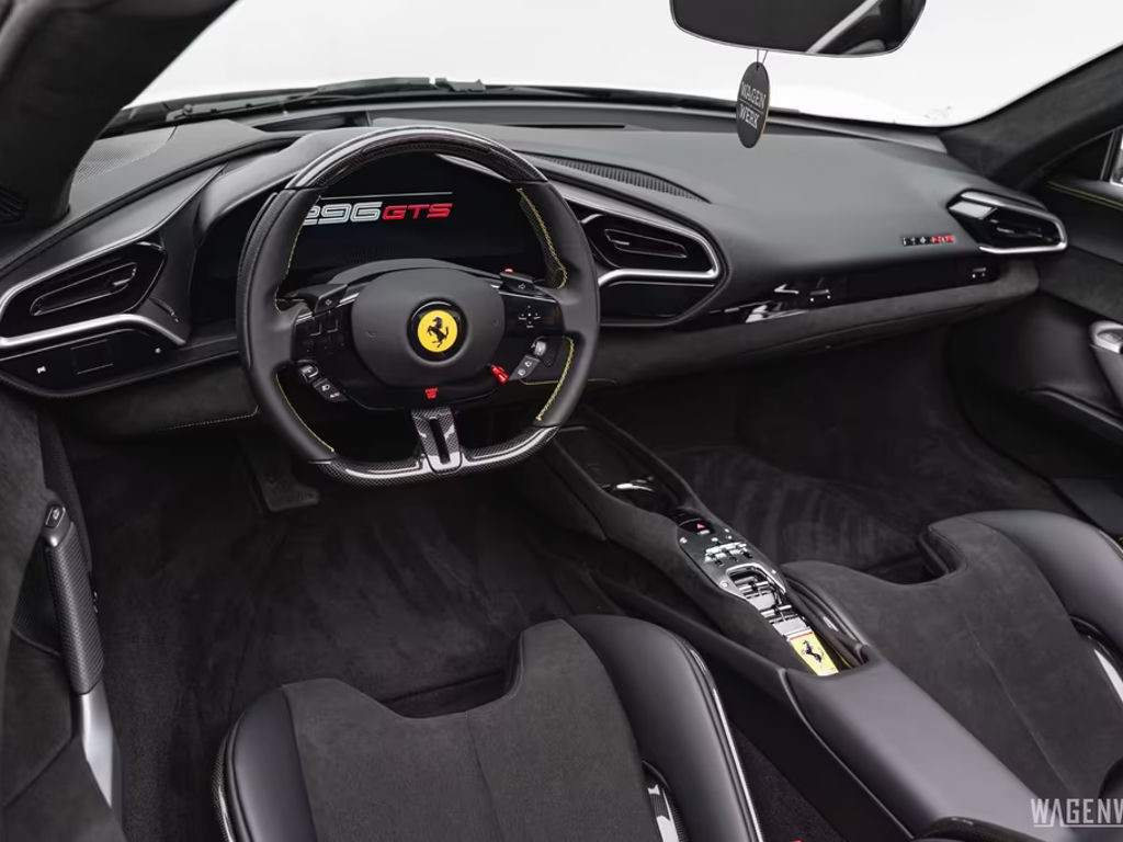 Ferrari 296 GTS