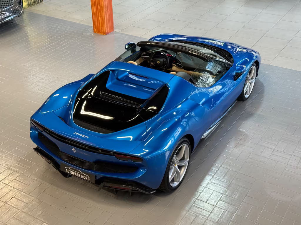 Ferrari 296 GTS