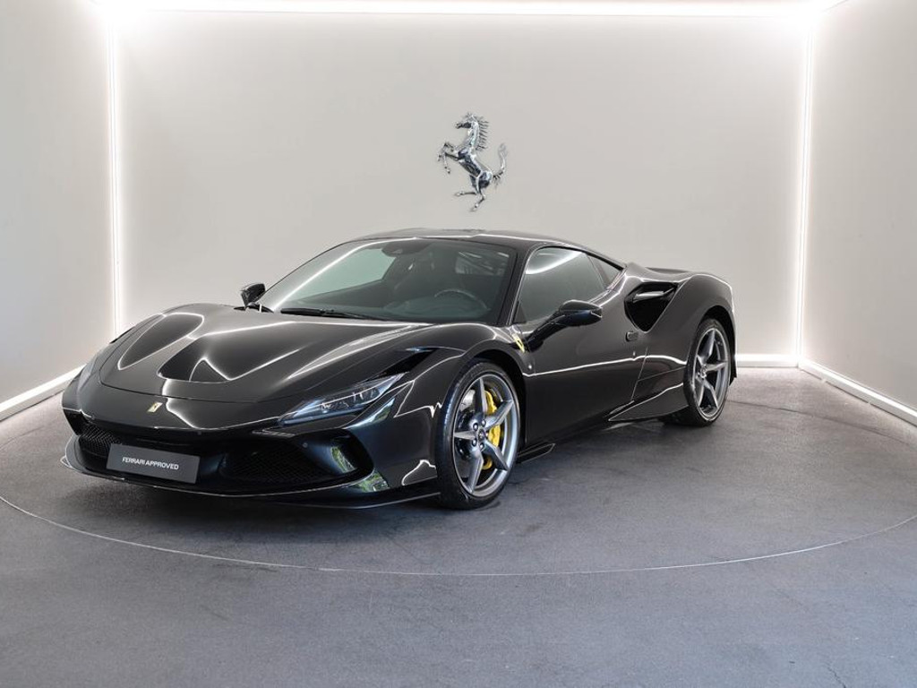 Ferrari F8