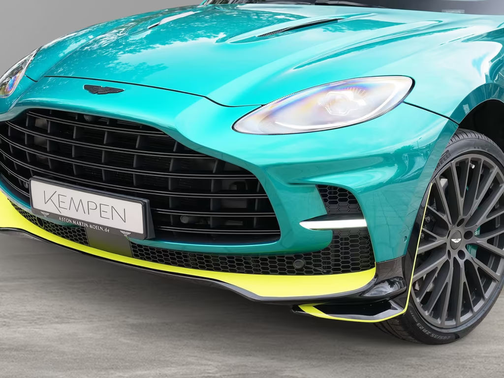 Aston Martin DBX